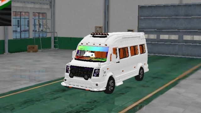 WHITE TRAVELLER LIVERY